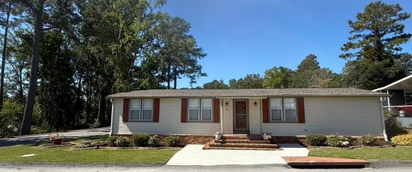 1977 Vindale Mobi Mobile Home For Sale