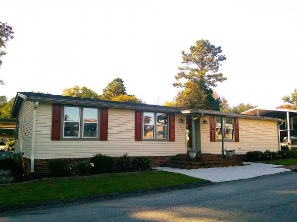 1977 Vindale Mobi Mobile Home For Sale
