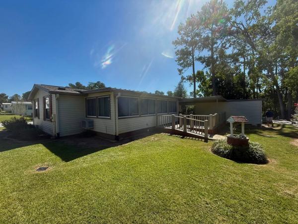 1977 Vindale Mobi 60224 Mobile Home