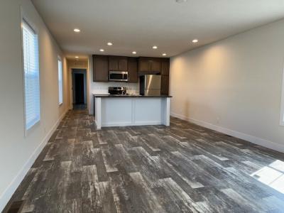 Mobile Home at 28660 Parkview Flat Rock, MI 48134