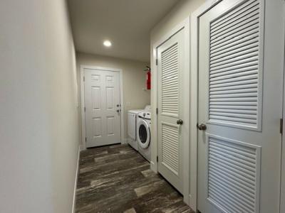 Photo 5 of 5 of home located at 28660 Parkview Flat Rock, MI 48134