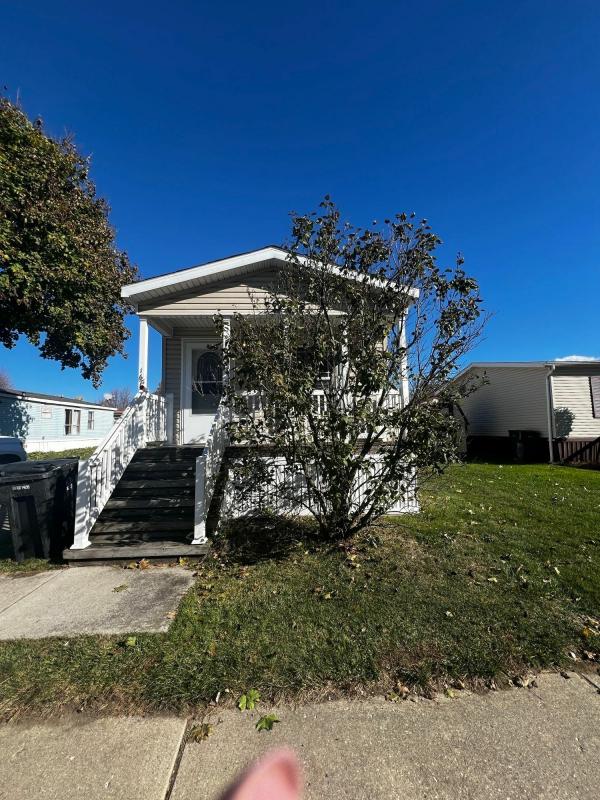 Photo 1 of 2 of home located at 6988 Mckean Road #167 Ypsilanti, MI 48197