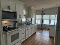 1987 BARR Manufactured Home