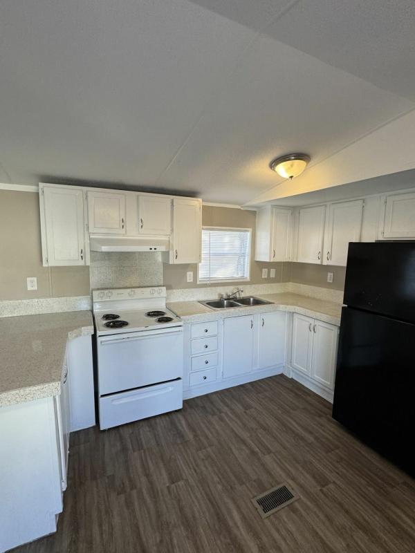 1996 Clayton Homes Inc Mobile Home For Sale