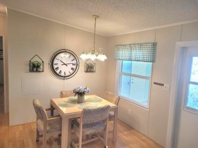 Photo 5 of 20 of home located at 6044 Presidential Cir Zephyrhills, FL 33540