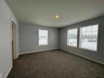 Photo 4 of 7 of home located at 3355 Creekside Blvd Burton, MI 48519