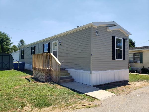 2020 Champion - Redman Mobile Home For Sale