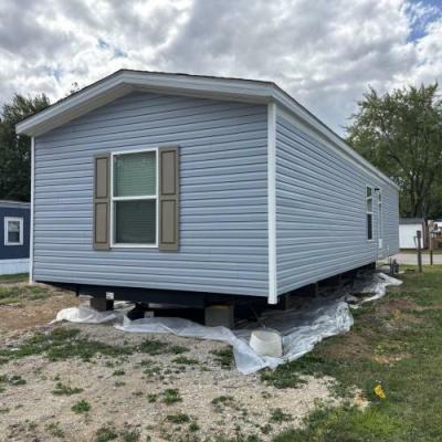 Photo 2 of 22 of home located at 2800 West Memorial Drive #0096 Muncie, IN 47302