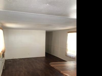 Photo 6 of 11 of home located at 1701 Skipper Rd Tampa, FL 33613