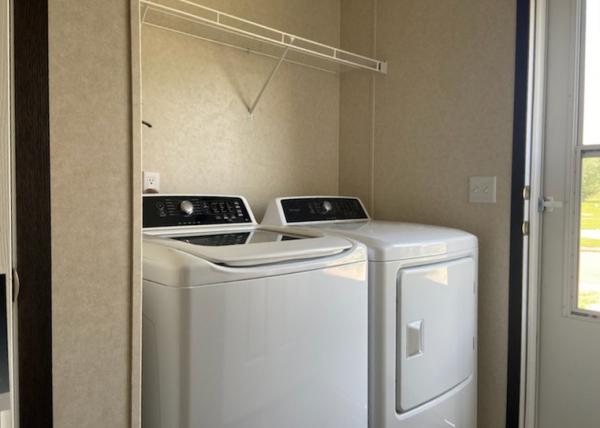 2022 Clayton Pulse 5616-708  Home