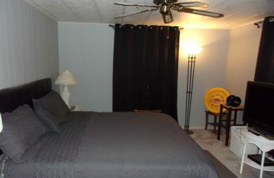 Photo 4 of 13 of home located at 1901 Amberwood Drive Riverview, FL 33578