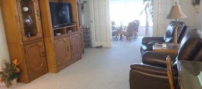 Photo 3 of 8 of home located at 1158 Dewitt St. Sebring, FL 33872