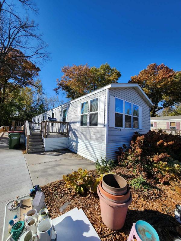 2016 Schult Mobile Home For Sale