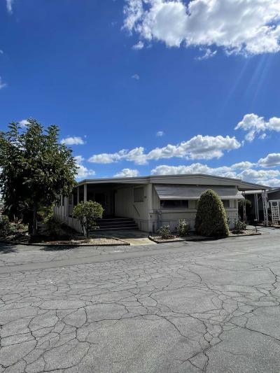 Photo 2 of 25 of home located at 1035E Huntington Dr #67 Monrovia, CA 91016