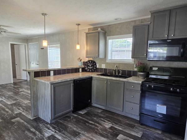 2021  Mobile Home For Sale