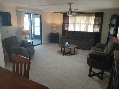 Photo 4 of 7 of home located at 319 Seelye St Melbourne, FL 32901