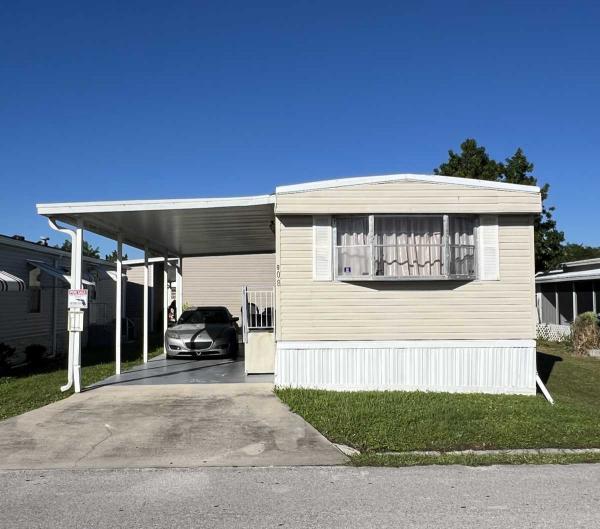 Photo 2 of 1 of home located at 908 Arizona Ave Saint Cloud, FL 34769