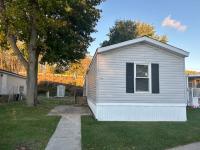 1998 Holly Park Mobile Home