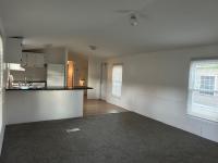 1998 Holly Park Mobile Home