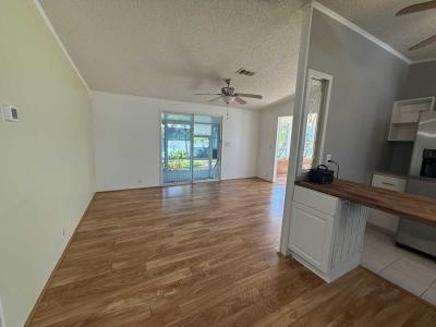 Photo 2 of 10 of home located at 654 Grizzly Bear Road Naples, FL 34113