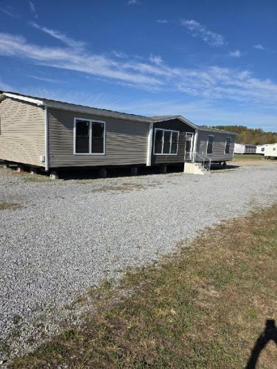 Photo 3 of 22 of home located at 175 Belcher Rd Sweetwater, TN 37874