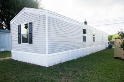 Photo 4 of 8 of home located at 1401 N Maple St Ste 1 Sallisaw, OK 74955