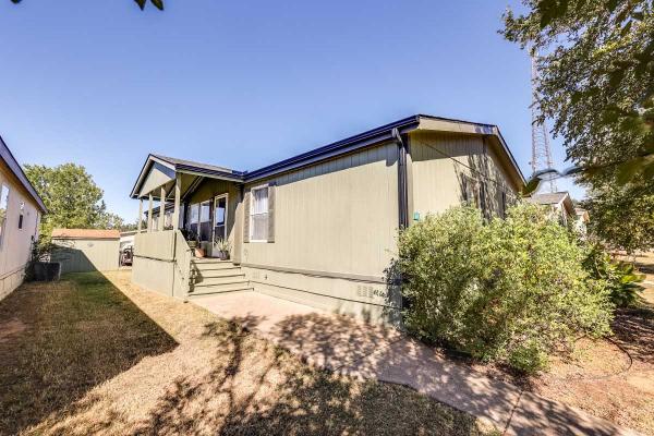 2006 Silver Creek Homes, Inc. Mobile Home For Sale