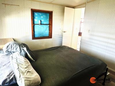 Photo 5 of 22 of home located at 908 Pamela Street Wildwood, FL 34785