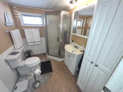 Photo 2 of 22 of home located at 7400 46th Ave Saint Petersburg, FL 33709