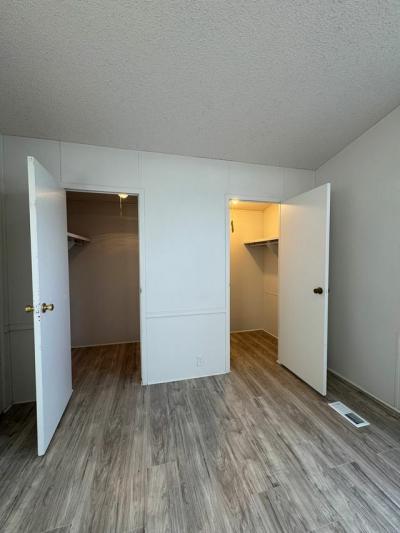 Photo 4 of 23 of home located at 1650 S. Arizona Avenue Chandler, AZ 85286