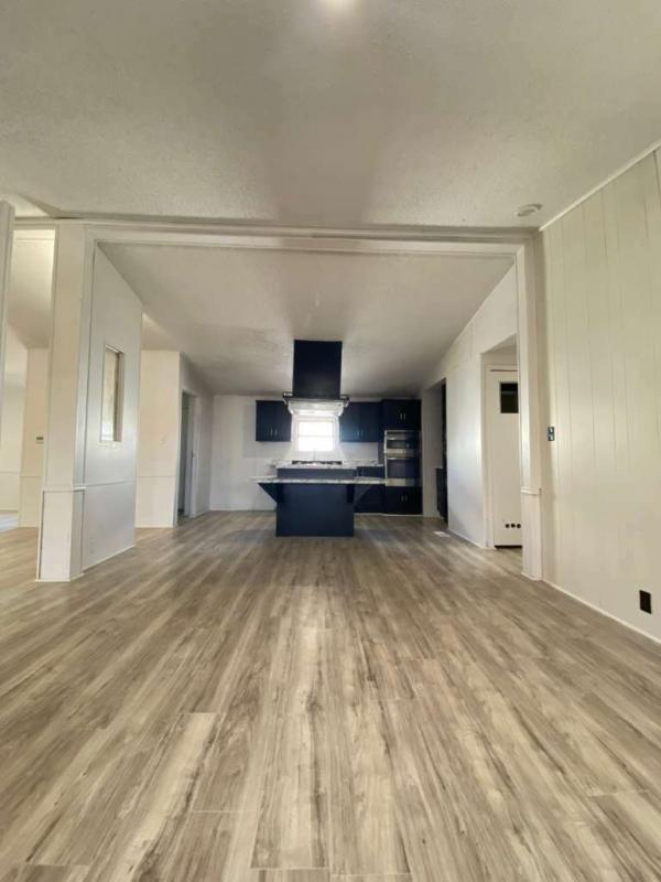 1986 Bonnavilla Mobile Home