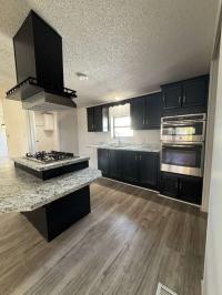 1986 Bonnavilla Mobile Home