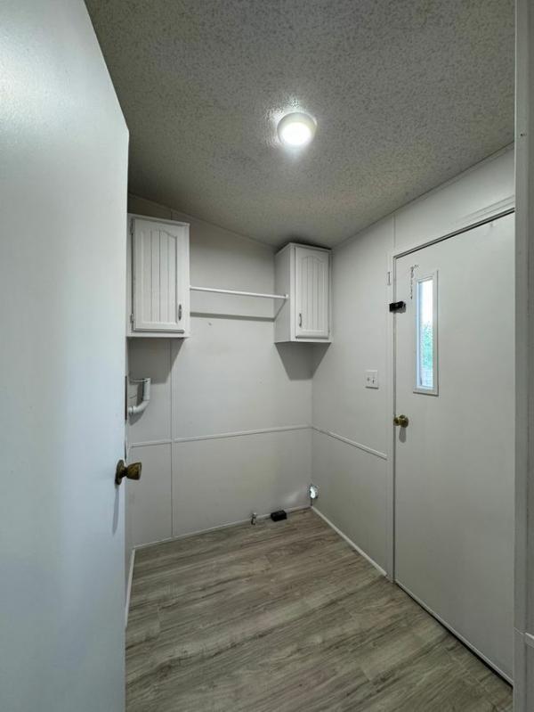 1986 Bonnavilla Mobile Home