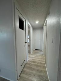 1986 Bonnavilla Mobile Home