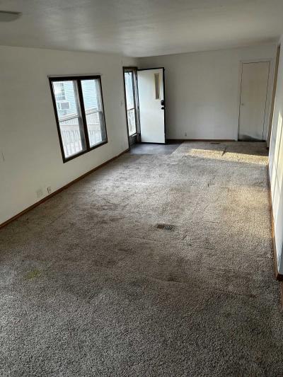 Photo 4 of 8 of home located at 3327 93rd Curve NE Blaine, MN 55449