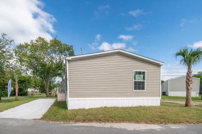 Photo 4 of 28 of home located at 1300 Hand Ave Lot C9 Ormond Beach, FL 32174