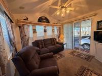 1998 Fleetwood Manufactured Home