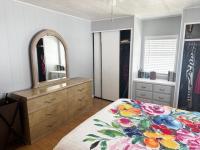 1978 Hillcrest Manufactured Home