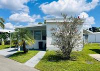 1969 Hillcrest Manufactured Home