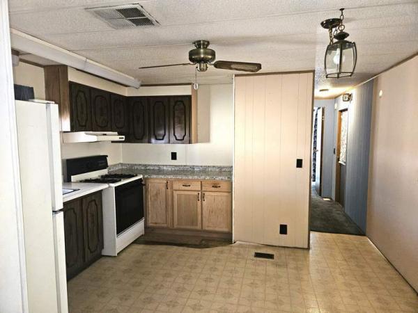 1976 Unknown Manufactured Home