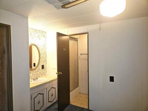 1976 Unknown Manufactured Home