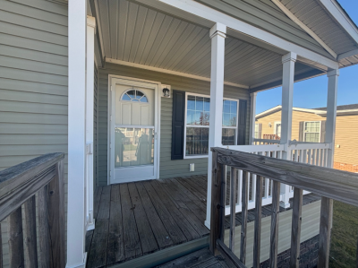 Photo 2 of 13 of home located at 6333 Chadwick Ave Fenton, MI 48430