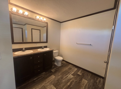 Photo 4 of 8 of home located at 6286 Tarragon Way Fenton, MI 48430