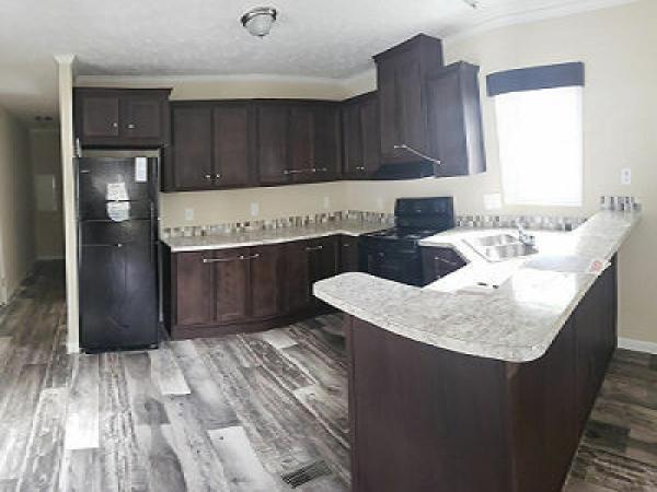 Photo 1 of 2 of home located at 2081 Chaffee Rd Lot #76 Jacksonville, FL 32221