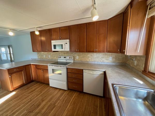 1971 Park Estate 12x65-2-H Mobile Home