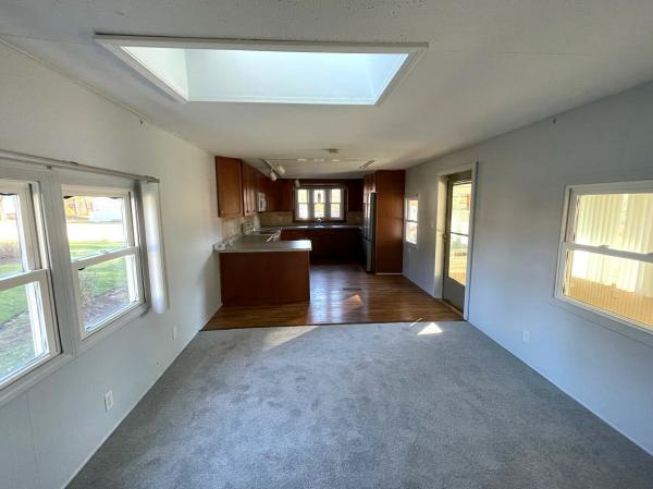 1971 Park Estate 12x65-2-H Mobile Home