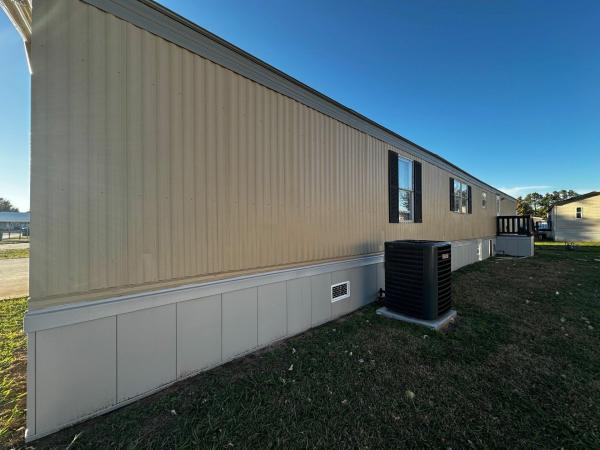 1997 Skyline Pine Ridge Mobile Home