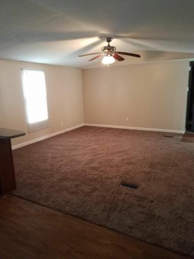 Mobile Home at 1302 Heather Hills Huntsville, TX 77340
