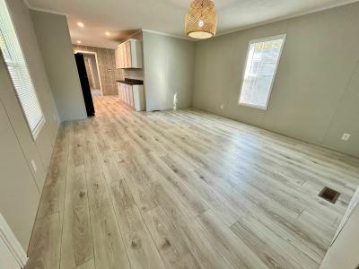 Mobile Home at 6636 Goldenbell Lot 190 Indianapolis, IN 46203