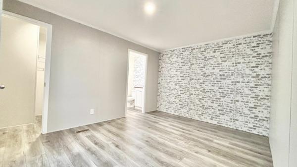 2024 Champion Dutch Aspire Mobile Home